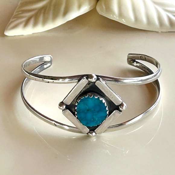 Vintage Sterling Silver Mexico Turquoise Cuff Bracelet 7" - Picture 3 of 11